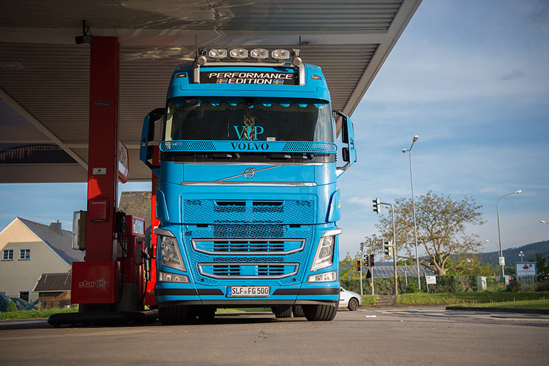 Truck
